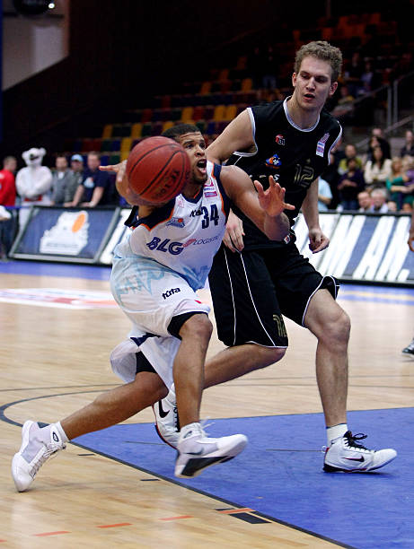 从未因为成 从未因为成